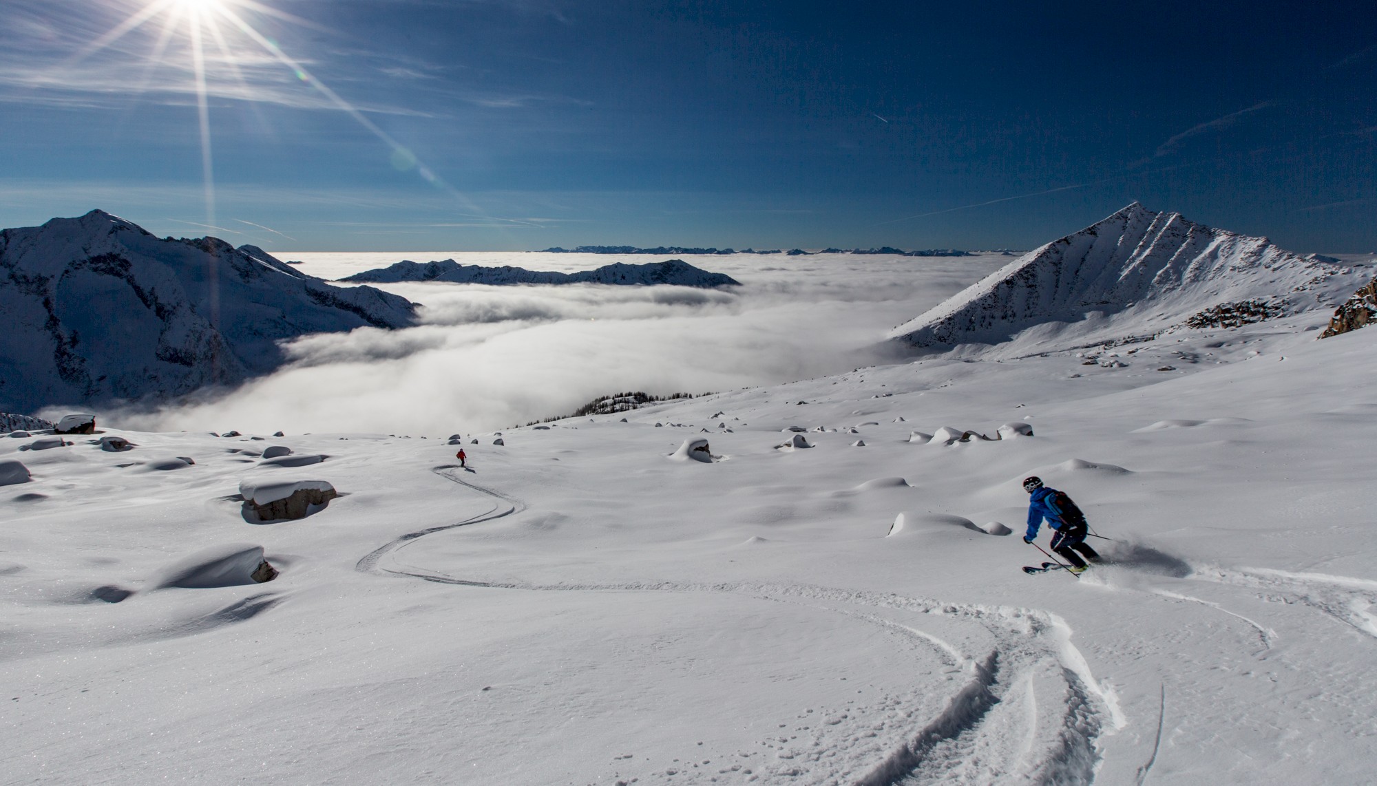 Open bowl alpine powder skiing at Stellar Heliskiing.